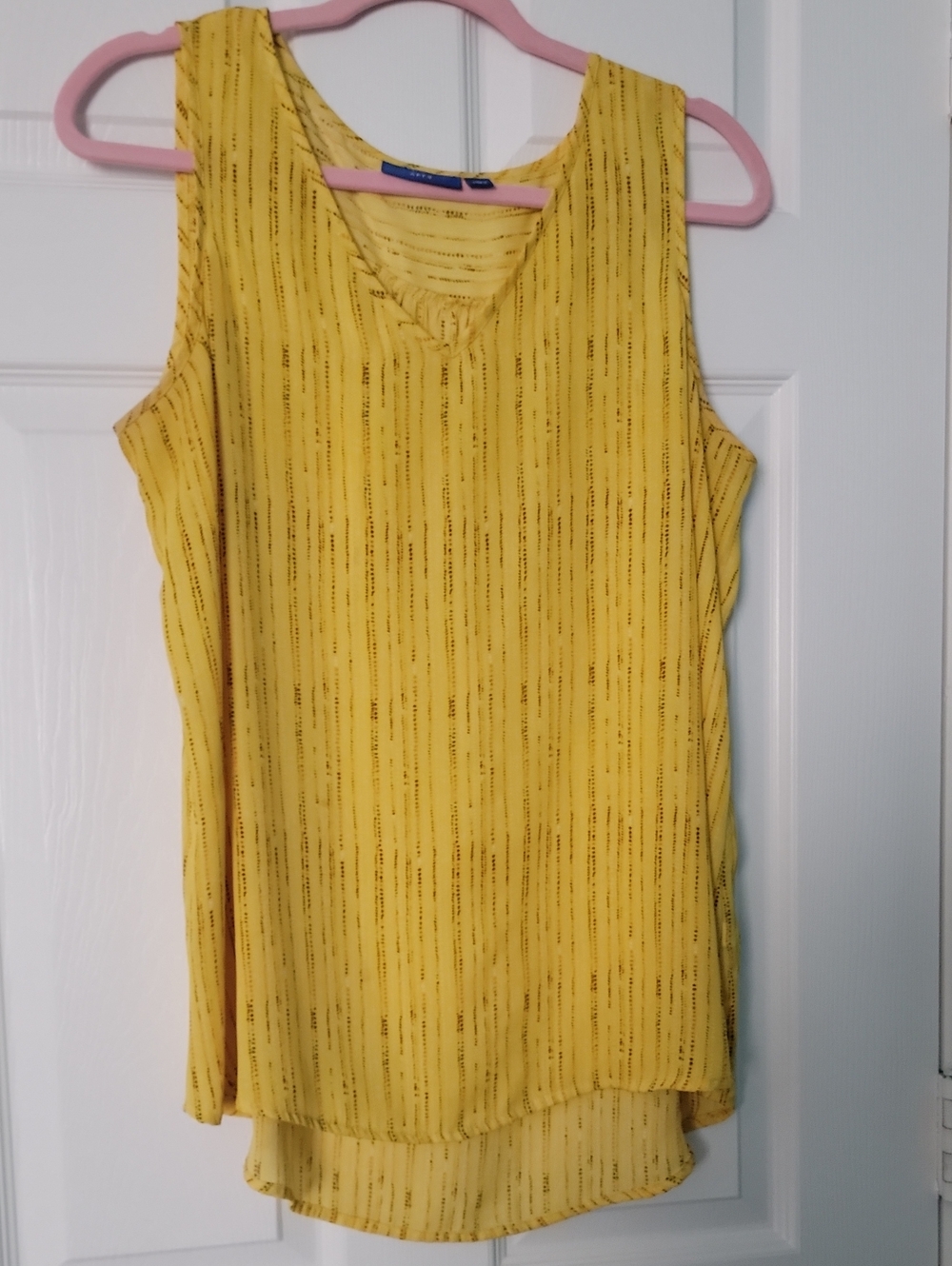 Apt. 9 Yellow Sleeveless V-Neck Tank with Subtle Stripe